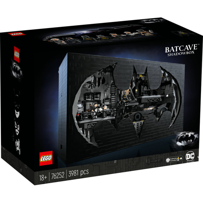 LEGO 76252 BATCAVE